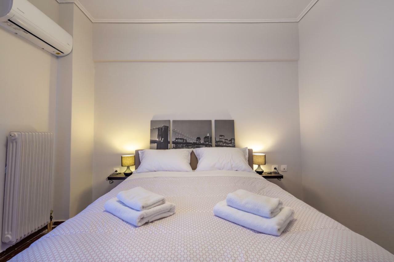 Kleio - Spacious Apartment In Glyfada アテネ エクステリア 写真