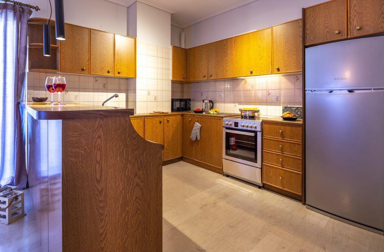 Kleio - Spacious Apartment In Glyfada アテネ エクステリア 写真